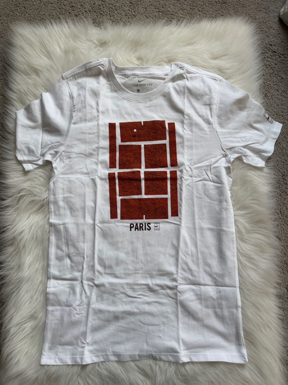 Nike Roland Garros White Tee unisex S